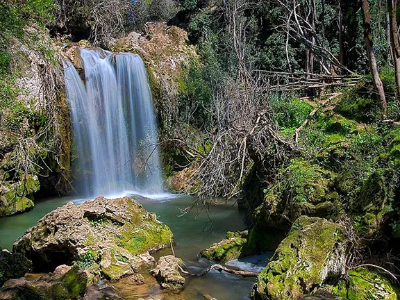 Cascadas de Hueznar