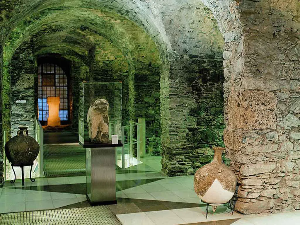 Archaeological Museum Cueva de Siete Palacios