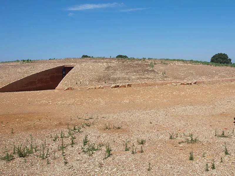 Dolmen de Soto, Trigueros