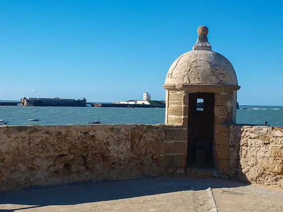 Santa Catalina, approaches to Cadiz