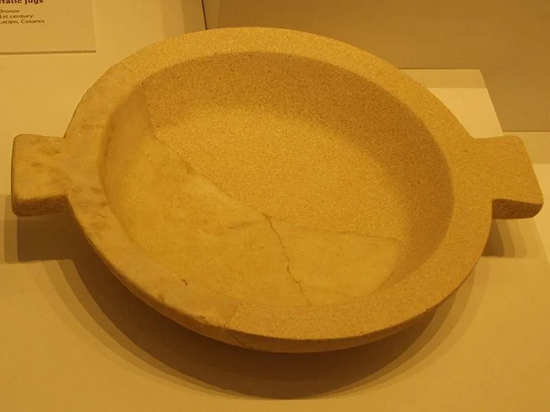 A 1st century BC marble mortar (Malaga Archaeological Museum)