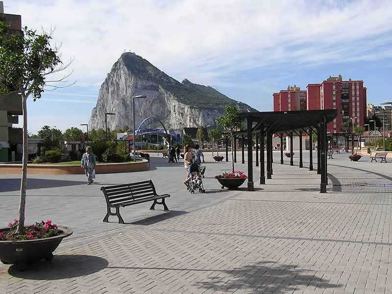 Guide to La Linea de la Concepción - on the frontier between Spain and Gibraltar