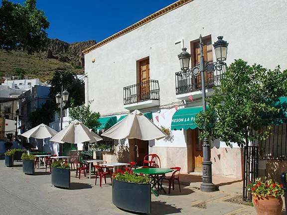 Calle Posadas Lucainena de las Torres