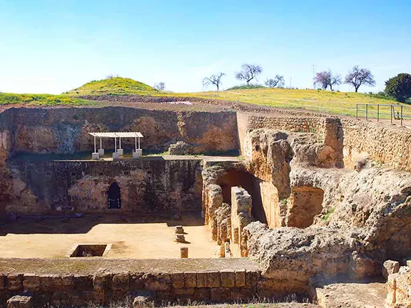 Tomb of Servilia