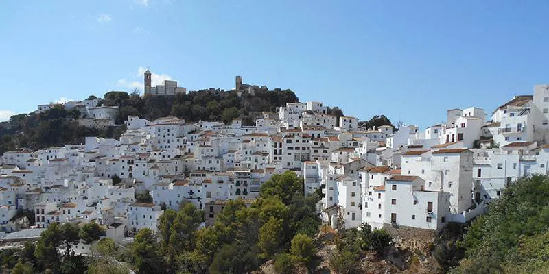 Casares from a different angle